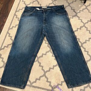 Carhartt jeans size 42 / 30 loose fit in GUC
